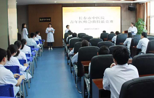 色情片
开展青年医师急救技能竞赛选拔赛