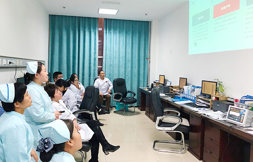 每天中午一刻钟时间，色情片
介入科做了些什么？