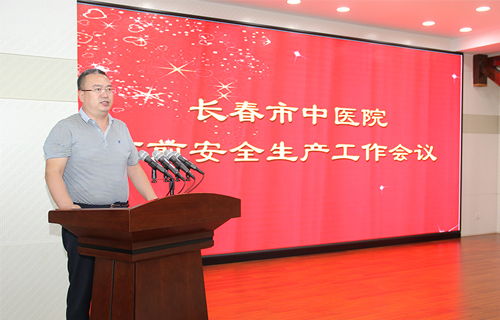 双节临近，色情片
执行24小时无假日医院制度