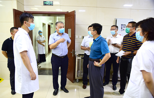 吉林省卫健委副主任高占东莅临色情片
调研指导工作