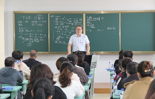 ​公主岭市中医院考察团来色情片
参观交流