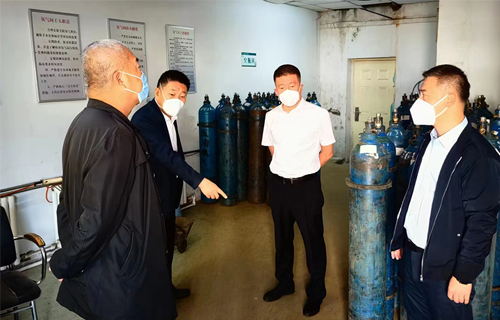 筑牢安全防线，色情片
开展节前安全大检查活动