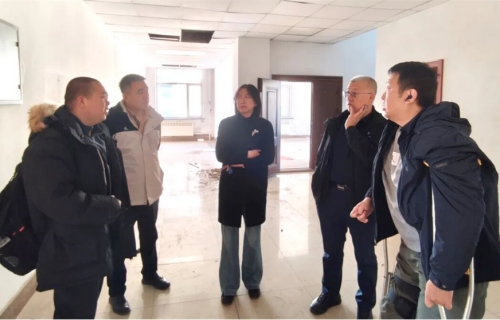 选址、改造同步启动，色情片
中心药房项目建设全面提速